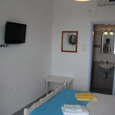 Katerina Hotel *